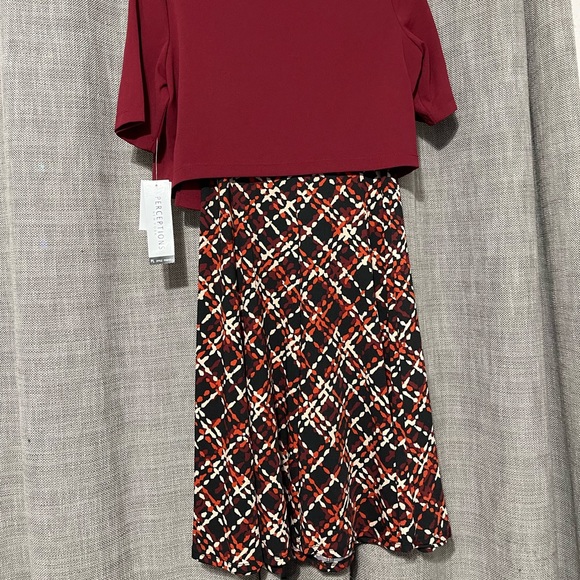 Perceptions Womens Petite Red Holiday Dress with Jacket NWT - Picture 6 of 6